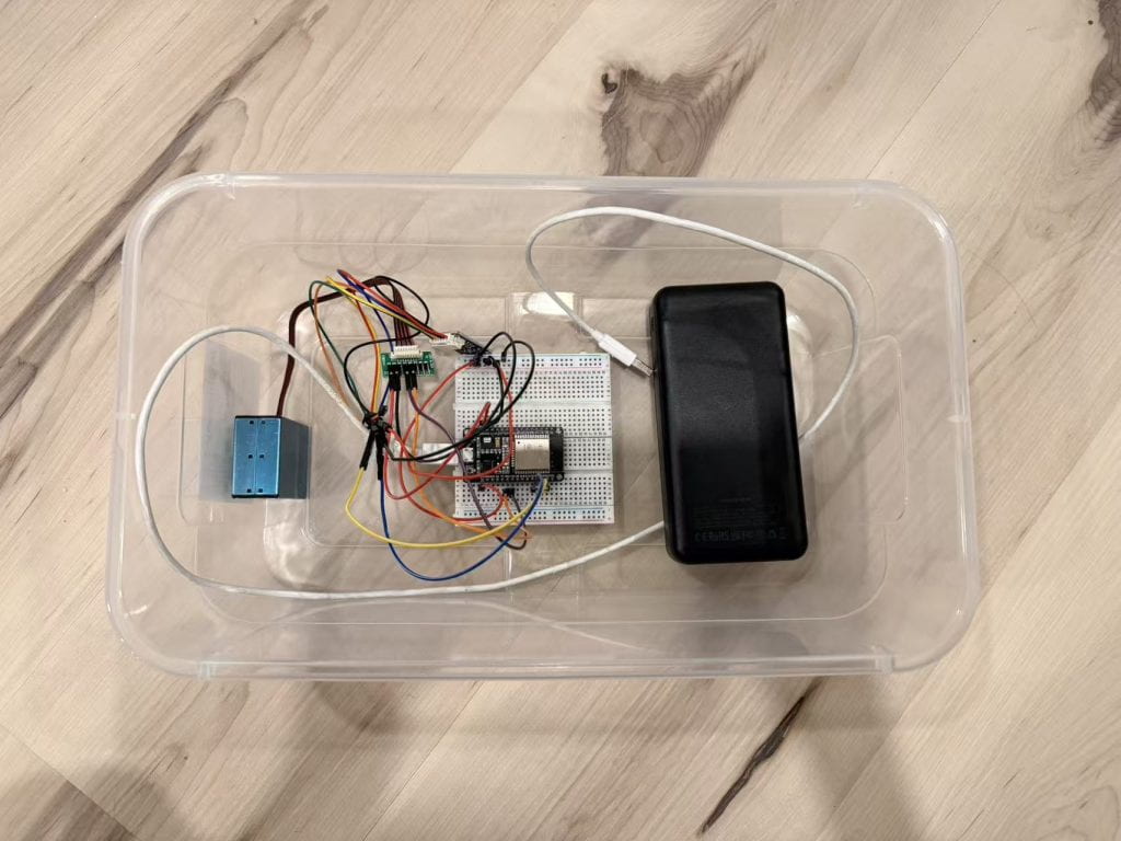 Arduino kit in transparent box